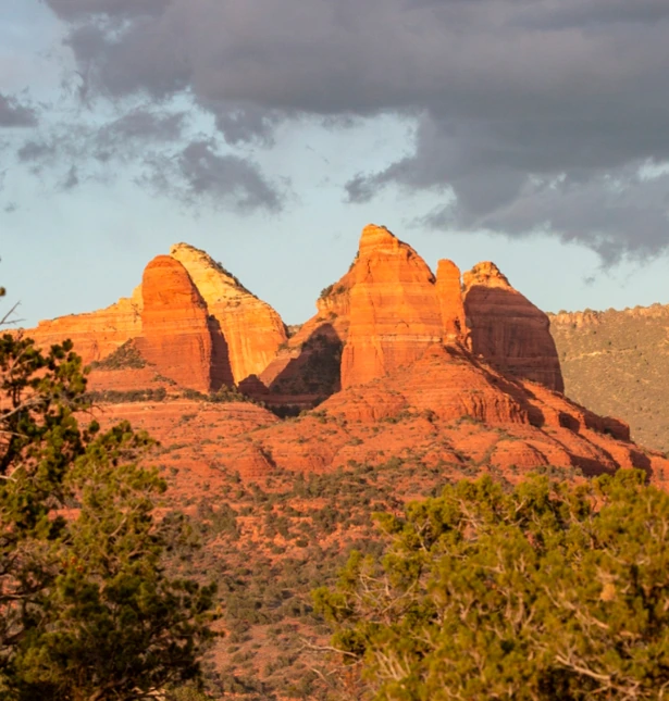 Panoramic red rock views from a luxury Sedona resort.