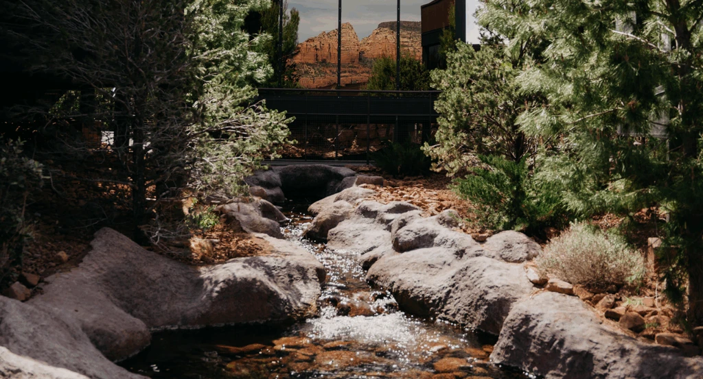 Creekside atriums for where to say in Sedona.